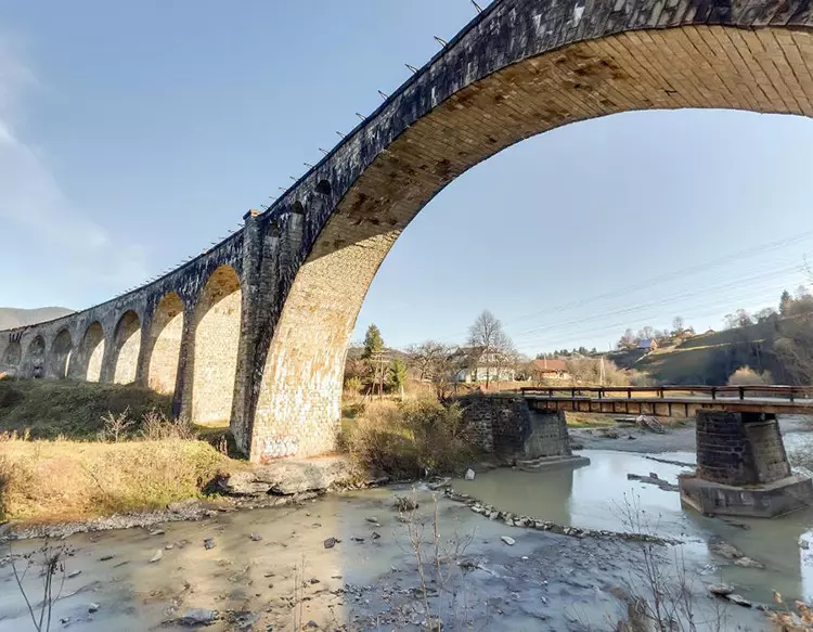 Міст-віадук (Ворохта)